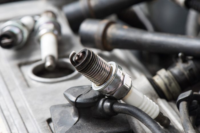 Setting Plug Vs. Working Plug: Is There A Difference?